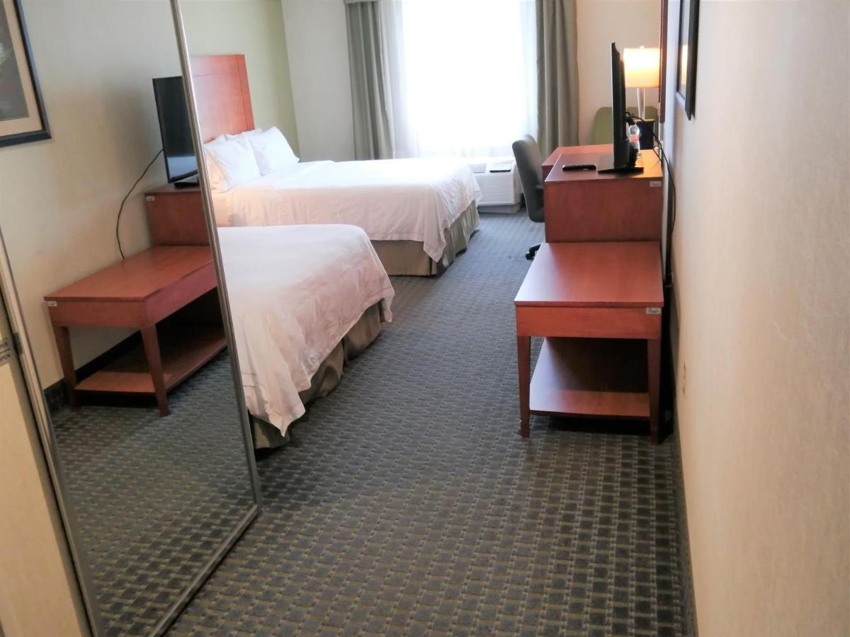 Holiday Inn Express & Suites Toluca Zona Aeropuerto By Ihg Extérieur photo